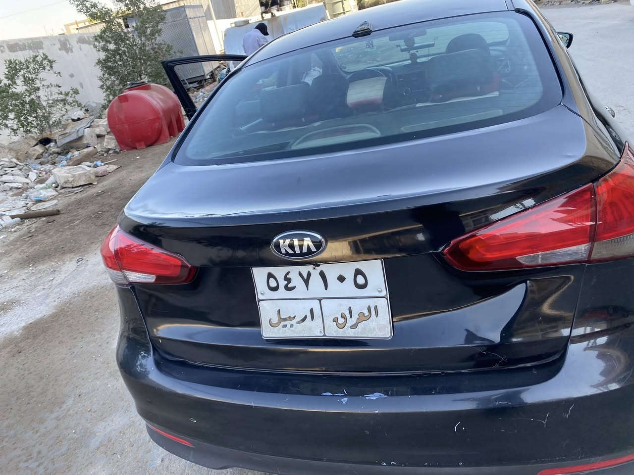كيا فورتي ٢٠١٨ للبيع
رقم اربيل خصوصي قديم

فول مواصفات بدون فتحة 

وارد امريكي ضرر امريكا دعامية وبنيد فقط 

بل عراق صندوك ودعامية خلفية 

مكاني بغداد فلسطين

السعر 105 وبيها مجال 

تواصل ***********
