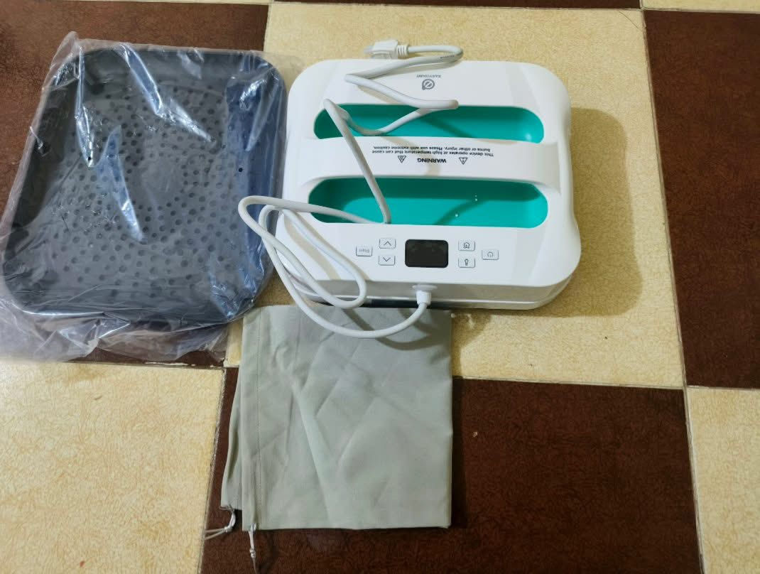 السلام عليكم مكبس حراري يدوي كبير بهل شكل للطباعة على الملابس وطباعه النمنم والصور على الاقمشه تفيد الخياطين الي يردون يفتحون مشروع طباعة على الملابس غراضه كامله هذه 220 يشتغل على الكهرباء عادي مو مثل 110 يحتاج تحوير لو محوله 
المكبس جديد وشغله مرتب للبيع ب 50 الف الي يريده يراسلني خاص


**إذا كنت صاحب هذا الإعلان وتريد حذفه لأي سبب، رجاءا أرسل رسالة إلى الدعم الفني**