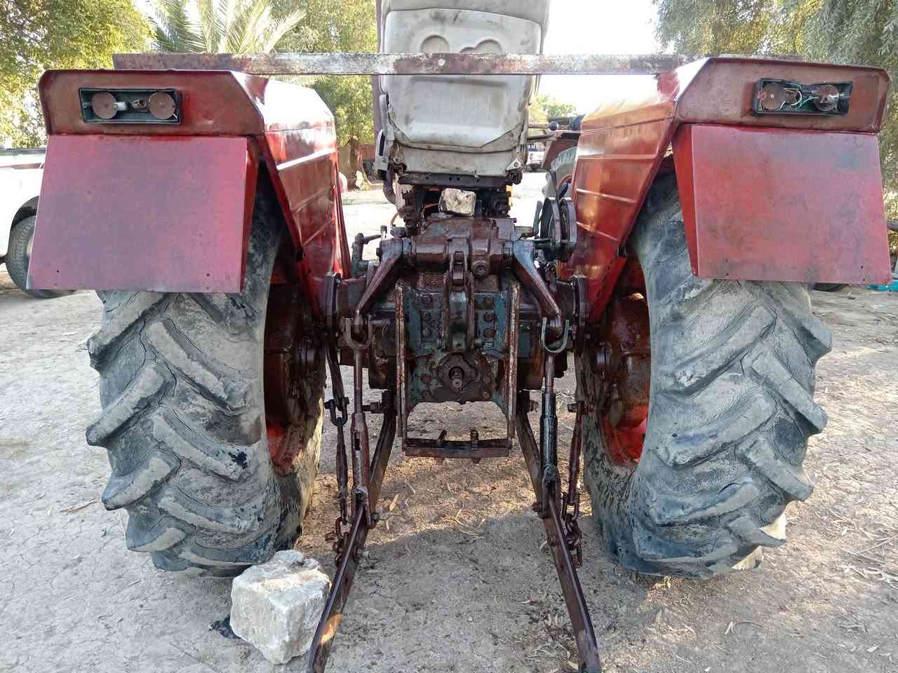 السلام عليكم للبيع مكينه عنتر موديل ٩٠   المكينه بدون   كير ومحرك  جديد     العنوان نجف مشخاب السعر ٣٧٠٠ وبيه مجال    ***********
