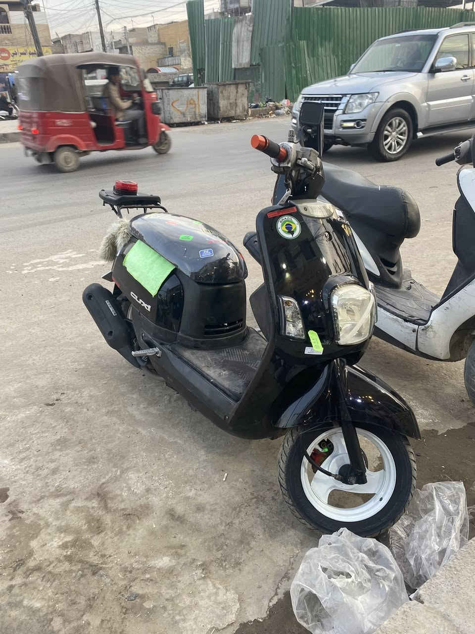 بوليس ب مليون
السلام عليكم 
دراجه بوليس 2008 كابريتر مصار كم شهرين منزلها رمبه
الدراجه كامله مكمله من كلشي نصبه وزينه كفرات بلاد ختم واحد بيها تجوه و كاسحه وسبايدر اصلي مالها الدراجه بيها سستم سماعات 3 اله هجم الدراجه ما تقصها كلشي العنوان بغداد الشعب 
الرقم ***********
السعر ب مليون بس
