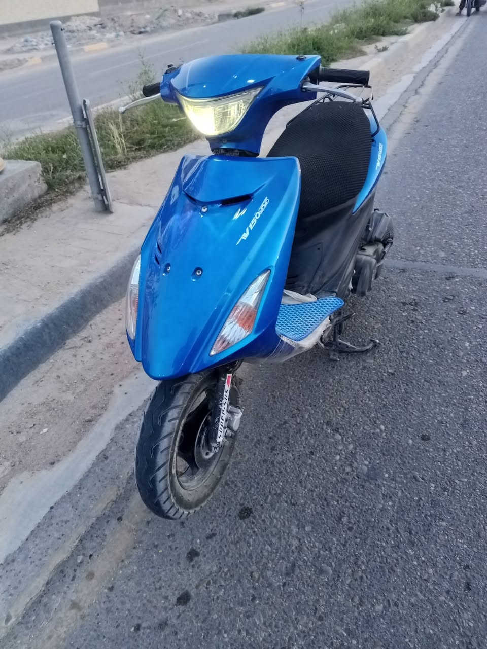 السلام عليكم دراجه للبيع جديده موديل 24 سعر 400 وبيها مجال مكاني كربلاء شرايه يتصل هذا رقمي ***********
