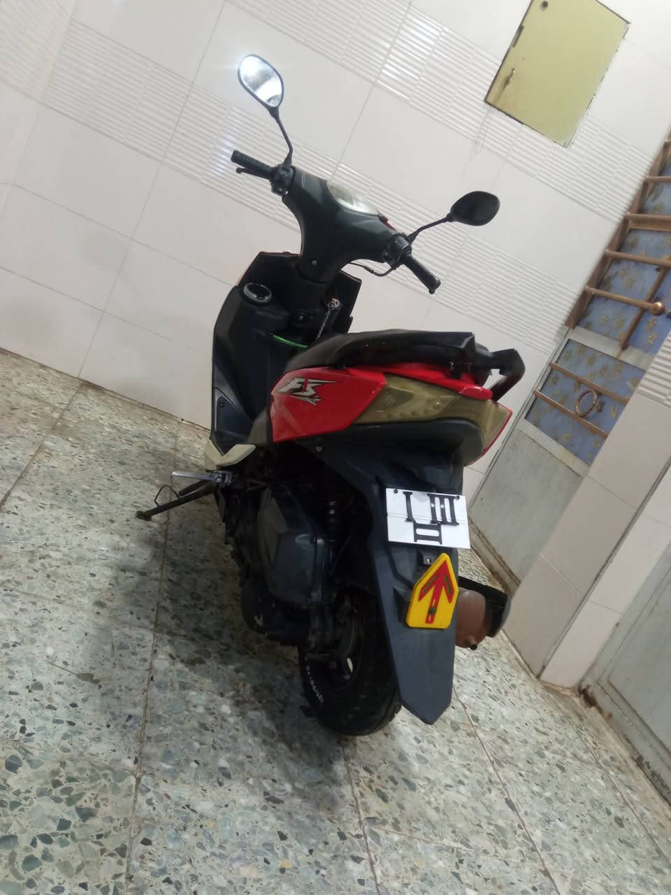 السلام عليكم اخوان دراجه للبيع الله شاهد ماتسمع صوتها ومكفوله من الفتح بيها سحب تشلع شلع كهربائيات كلها شغاله فقط نتركت وصار بيها دخان خفيف /السعر 300/مكان الرشاد قرب فلكه حي النصر رحمه الموتاكم لحد يكسر بيها

***********واتساب
