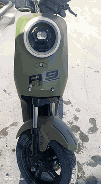 سلام عليكم شباب دراجه شحن للبيع صارلهه 6اشهر من مشتريه ب425وبيه مجال التواصل عل ***********
