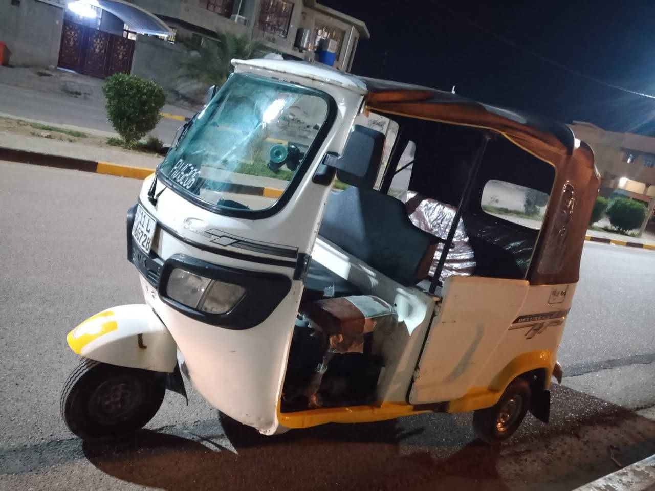 السلام عليكم تكتك  تي في اس 21 رقم بغداد نكليزي هزة جديدة مكفوله من صبق ومعجون مكينه كير اكسن مكفولات من تنقيص وتبخير السعر 6 وبيها مجال ‏‪***********‬‏
