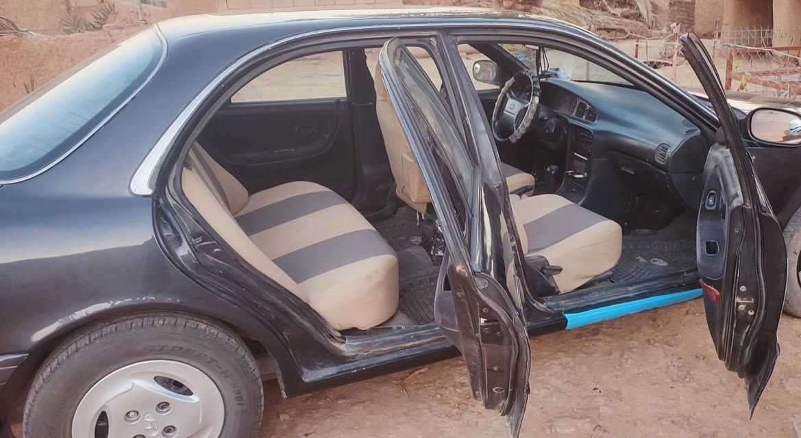 السلام عليكم 
سوناتا موديل 94
السعر 47 بيهة مجال بسيط اي استفسار اتصل على رقم ‏صاحب السيارة ‪***********‬‏  غير متواجد على الفيس بوك
