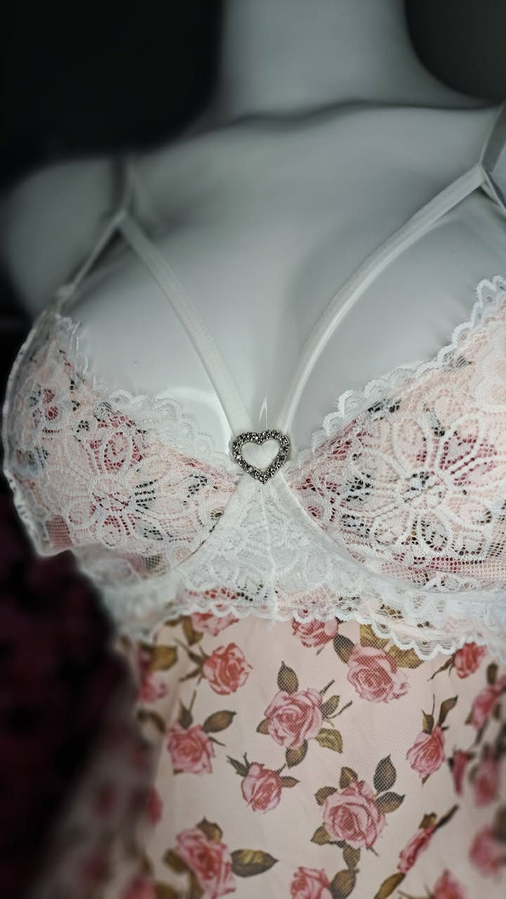 سيت الورد 🤍🌸
يجنن قطعتين، شلحة تور ناعم صدر كيبور مبطن+ آندر ✨
سعر السيت ٧ الف🌸
متوفر توصيل داخل خانقين وكافة المحافظات 🚚
#لانجري #شي_ان #خانقين #ديالى #العراق🇮🇶


**إذا كنت صاحب هذا الإعلان وتريد حذفه لأي سبب، رجاءا أرسل رسالة إلى الدعم الفني**