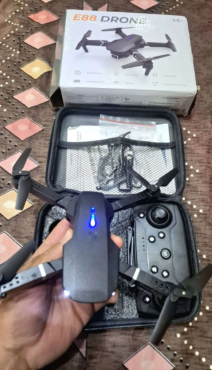 درون E88 تصوير 4K
30 الف مع التوصيل مجاني


**إذا كنت صاحب هذا الإعلان وتريد حذفه لأي سبب، رجاءا أرسل رسالة إلى الدعم الفني**