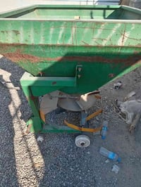 آليات زراعية • كركوك مفرق شوان