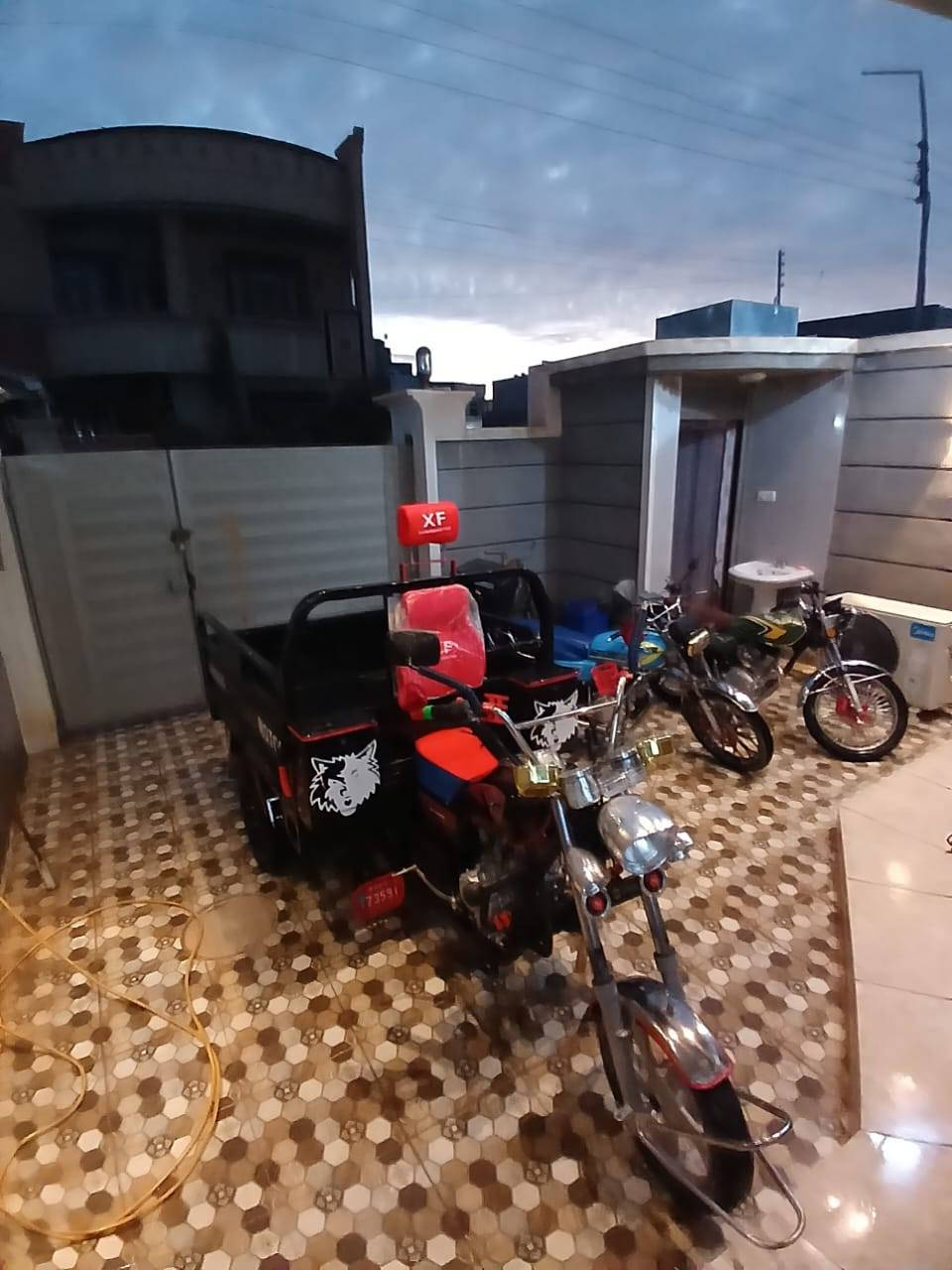 السلام عليكم
للبيع ستوتة موديل 22 منفيس مناقصها شي السعر مليون و250 وبيها مجال للاتصال الهاتف: ***********
