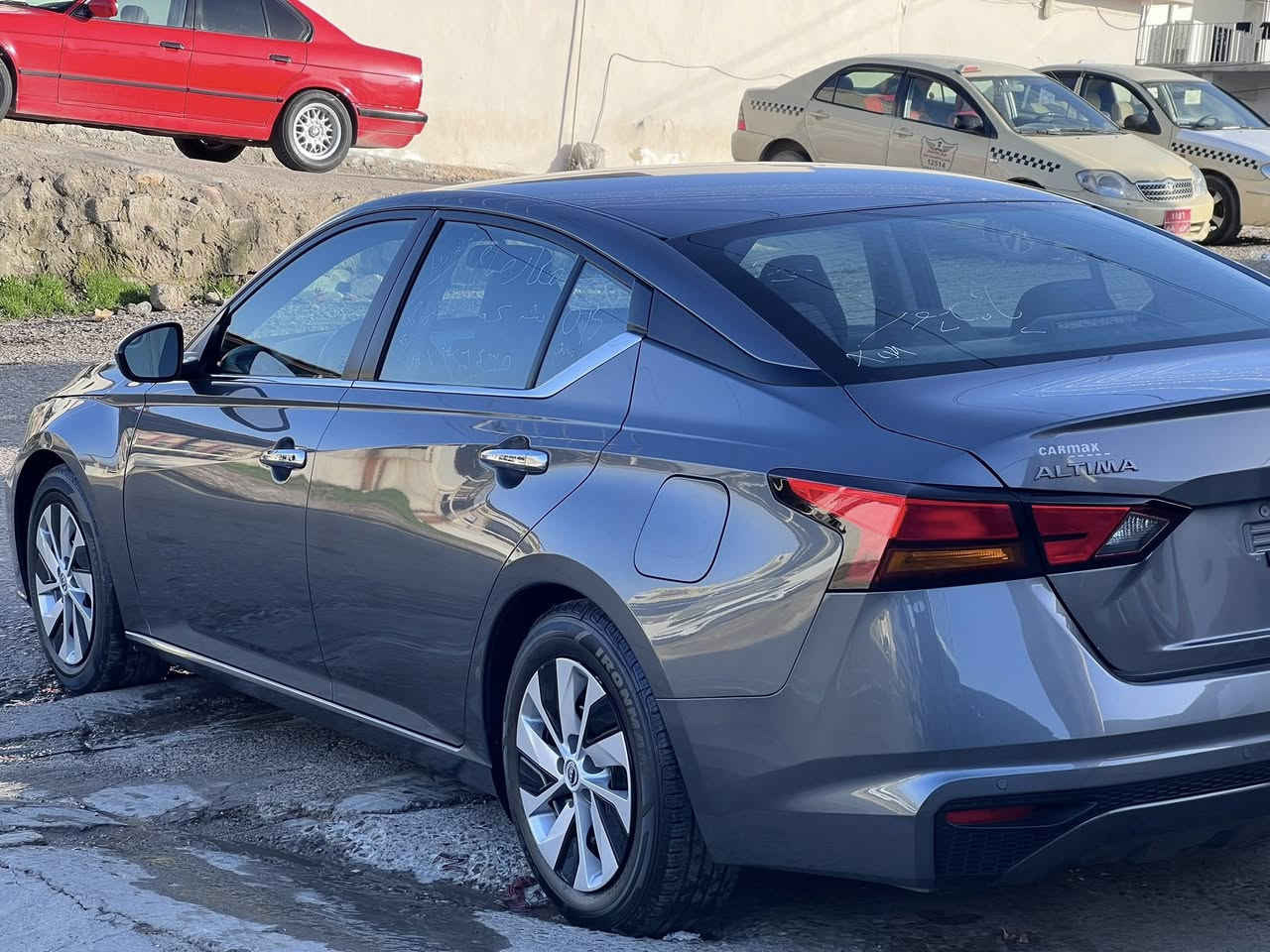 نيسان ألتيما
موديل 2024 
وارد أمريكي
ماشي 28 الف مايل
موصفات S معروفه
رقم شاصي موجود منشورات 
حادث سياره فقت بولند صبغ حتا /
دعامي مال أمامي مال شريكه بيلادي بيدون صبغ
راديترات ردار حجر سالنسه كول غراد مال سياره بيلادي
سياره بيدون قطره دواخل 
گشر مال سياره بلول 
اربع تواير تخم بيلادي مال شريكه
أيرباگ ستيرن سيستم شريكه
السعر 148 بيها شويه مجال
عنوان عقرء 
رقمل هاتف وتساب علي
***********
