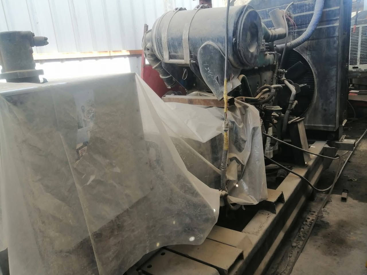 سلام عليكم موقع للبيع مكان شهداء الثانيه مال العبيدي منطقه طابو مقابيل المستوصف سلمان الفيضي (بغداد) 
  يحتوي الموقع علئ ٣ مكان فالفو
  أول فالفو جي ١٠ رأس توليد ٢٥٠
  الثاني فالفو دي ٢١ رأس توليد ٢٥٠
  الثالثه فالفو ٢٢ رأس توليد ٣٠٠
  حمل المولده ٨٥٠ فعلي وقابل للزيارة 
  حصه كاز الاولئ ٢٥٠  
  الحصه الثانيه كاز ٣٠٠ 
  يحتوي على علئ ٢ عشرة آلاف خزان ثاني الف
  المكان ليس إيجار 
         (صاحب المولده *********** ابو علي
