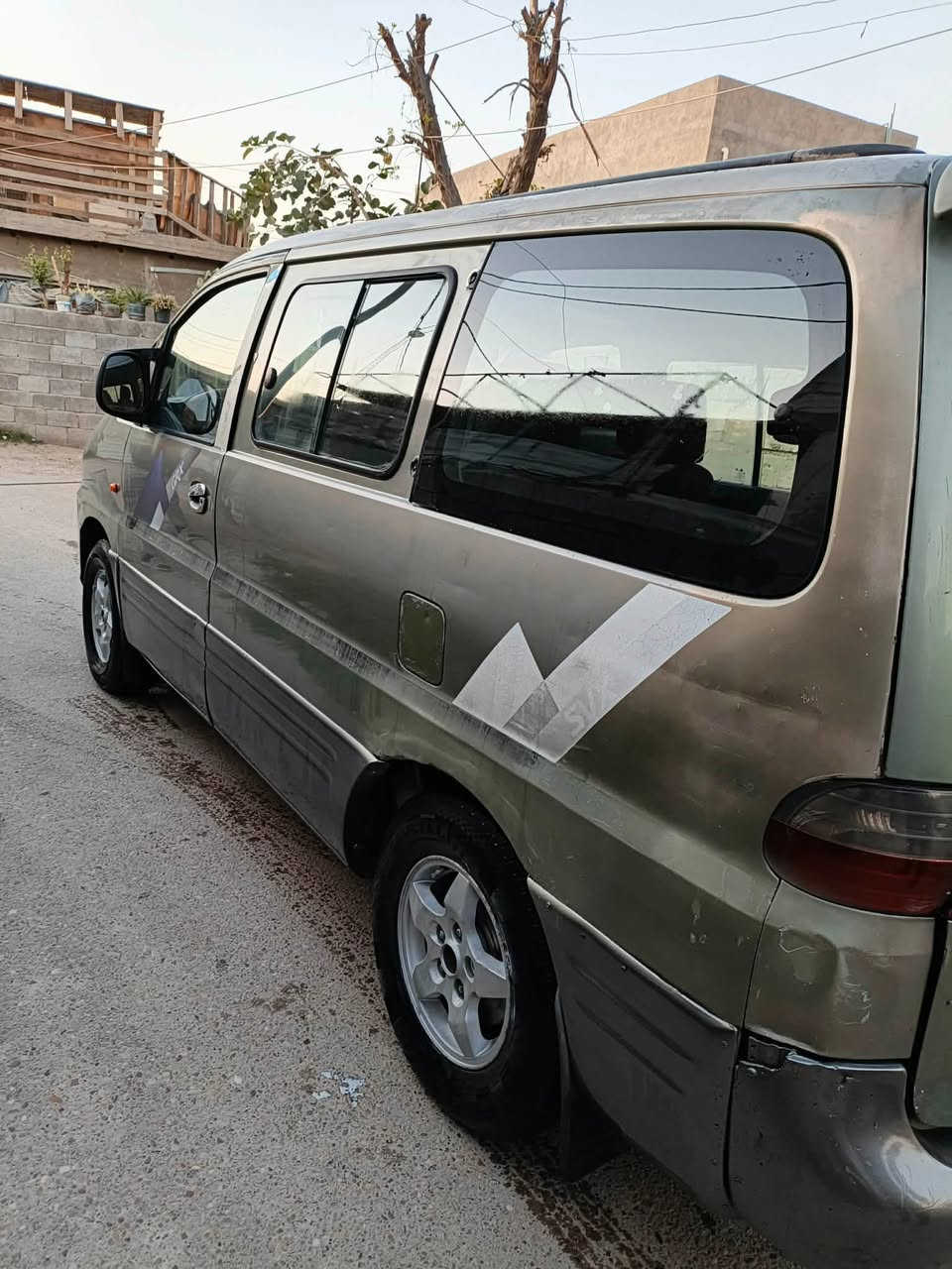 ستارك موديل 2000 محرك وكيري كفاله تخم تاير حداديه خلفيه وامامي جديد شواصي كفاله ***********

***********
