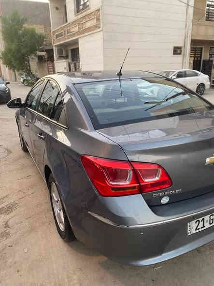 السلام عليكم 
شوفر كروز 2017 خليجي 
حساسات خلفي 
تحكم ستيرن 
مثبت سرعه 
مكينه 1800 
السياره بيها الجاملغ الايمن مصبوغ 
رقم سليمانية دولي 
السعر 93 و بيها مجال

‭***********
