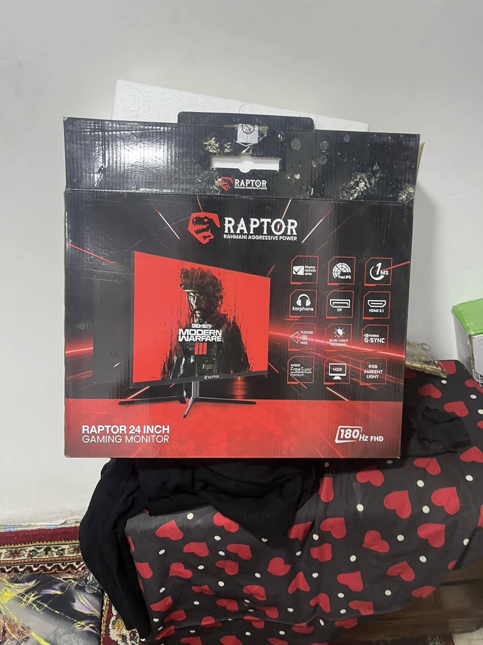 السلام عليكم عدي بلي اكسبوكس سيريس اس او شاشه ١٢٠فريم البلي كلش نضيف قبل شهر اخذته او اريد ابيعه ٥٠٠او بي مجال 0776 243 6447‬
