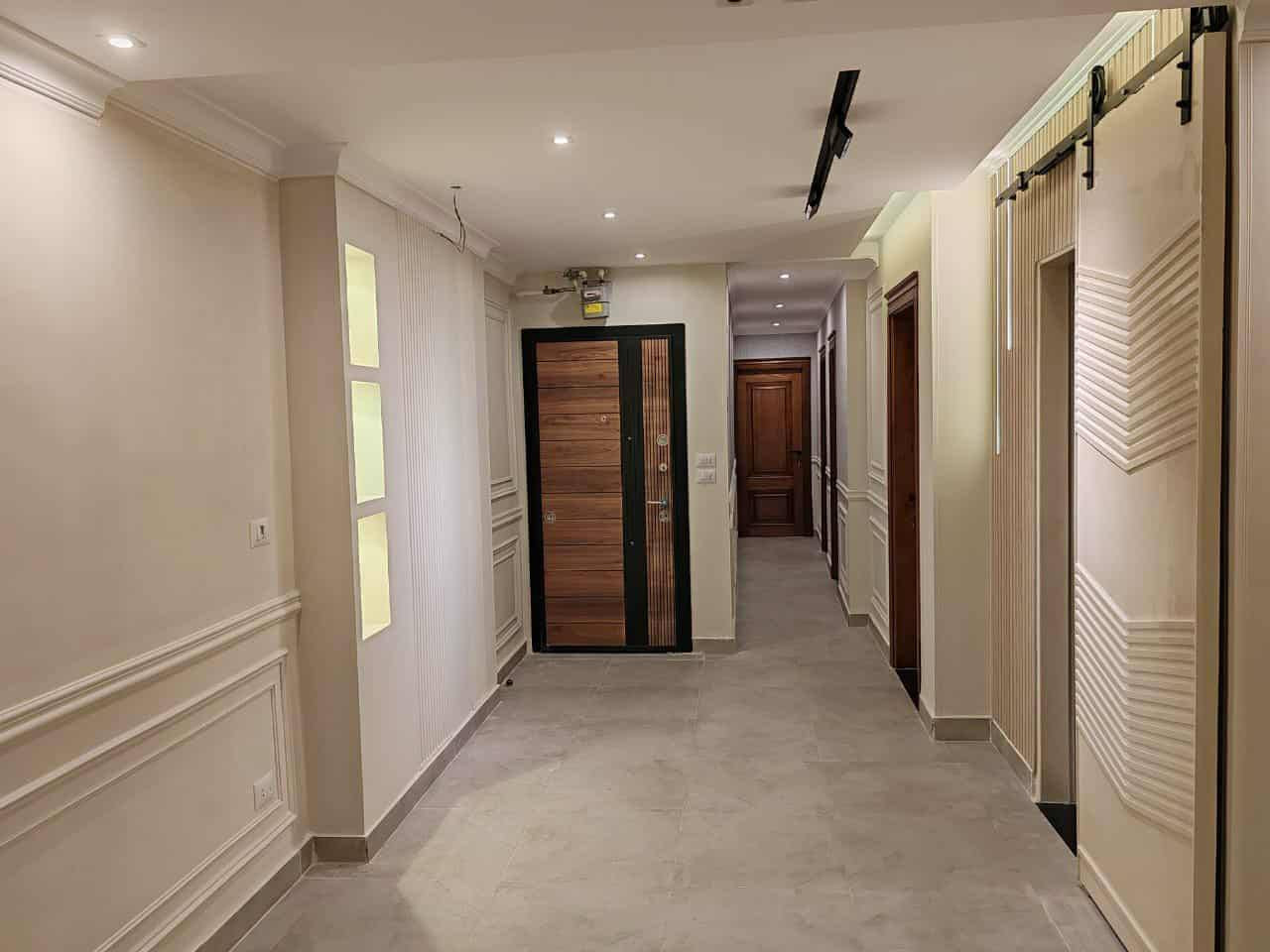 بسم الله توكلنا على الله 
جميع انواع الديكورات 
بديل رخام وبديل خشب 
صباغ دخلي وخارجي 
الشغل داخل بغداد واسعار مناسبه لي الجميع 
م/احمد المصري ***********
