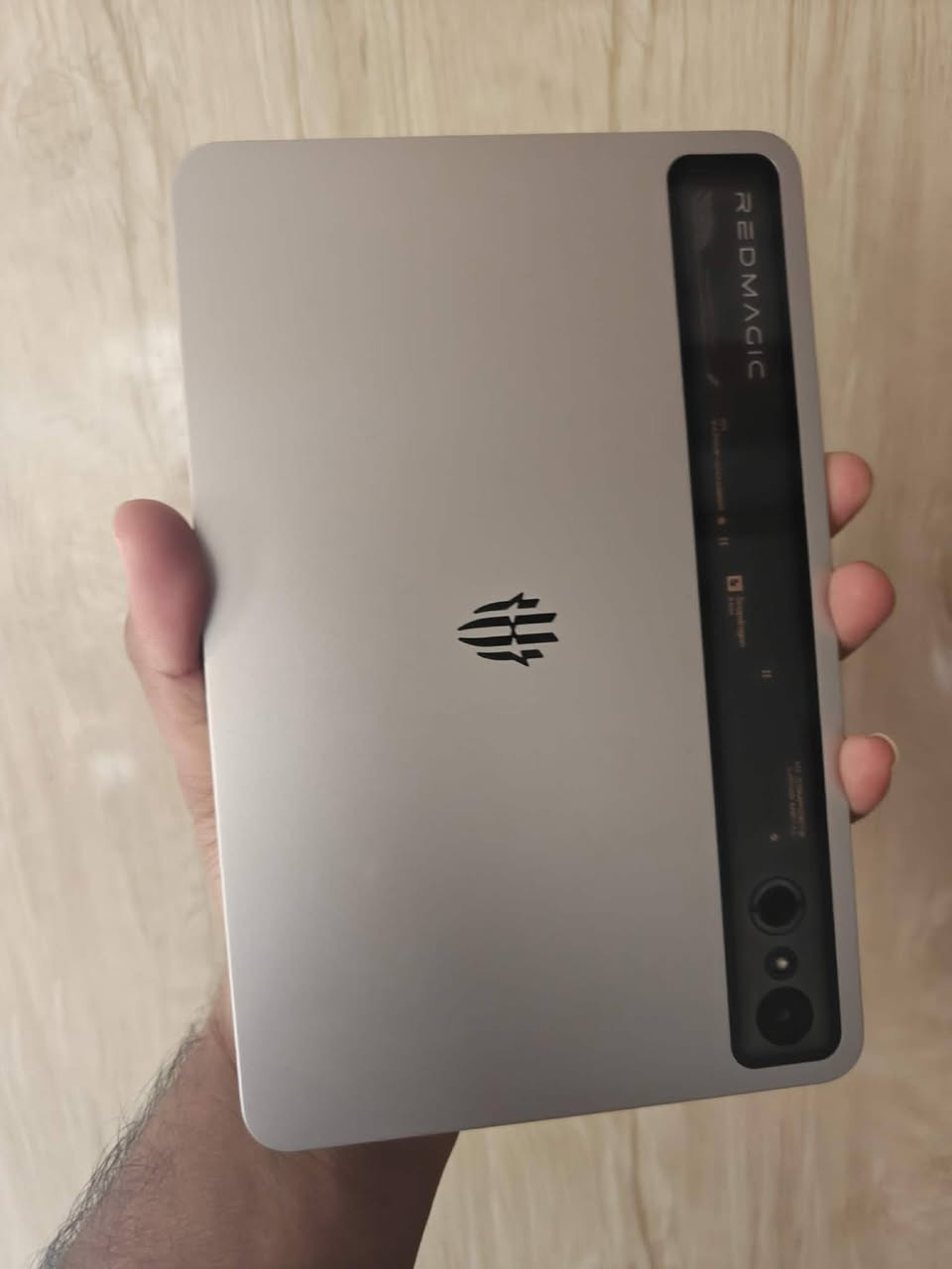 سلام عليكم الغني عن التعريف 
استر نضافه 100٪
ذاكره 256
سعره  800 بي مجال قليل مكاني موصل ابيع موصل ما عندي توصيل التاب اذا بي جلخ او شخط يرجع وتفحصه كايبل مالته بعده ما مستخدم
سببب لبيع  عندي دراسه ومتحانات نشغلت بي كلش وما اريد اتركه ﻻن مو زين البطاريه وشكراً


**إذا كنت صاحب هذا الإعلان وتريد حذفه لأي سبب، رجاءا أرسل رسالة إلى الدعم الفني**