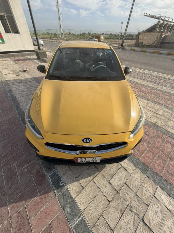 سلام عليكم فورتي مديل 2020 لبيع تفاصيله ضربه حوض  لأمامي بيه بنيد بدل جاملاغات المامي مرخه مكينه ضعف بيه عنوان  ناصريه مركز *********** سعر 120 وشراي بيه مجال
