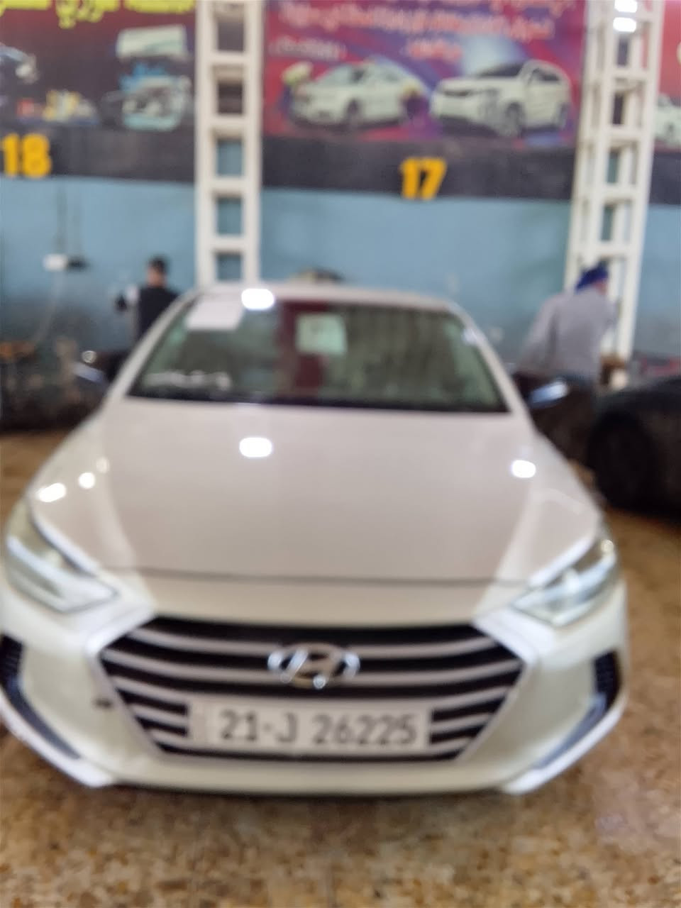 النترا 2017 امريكي لون ذهبي المرغوب محرك 2000 دوش رقم دولي صاحبها من كيارة تحويل
+وكالة 
ثلاث انظمة قيادة 
تحمات ستيرن 
صدر طخم جديد 
تايرات جدد
ضرر بسيط داير +باب خلفي 
ترهم مراوس وبيع نقدا مقدمة ما ابيع 
السعر 125$
*********** اتصل وادلل
