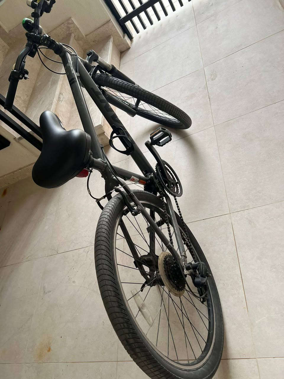 السلام عليكم بايسكل للبيع  ياباني اصلي 
سعر: 350 وبي مجال


**إذا كنت صاحب هذا الإعلان وتريد حذفه لأي سبب، رجاءا أرسل رسالة إلى الدعم الفني**