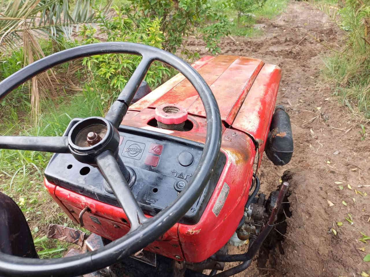 السلام عليكم للبيع مكينه ينمر18 ياباني مع رفاسه بلاديه مكان بغداد الاتصال على الرقم ***********
