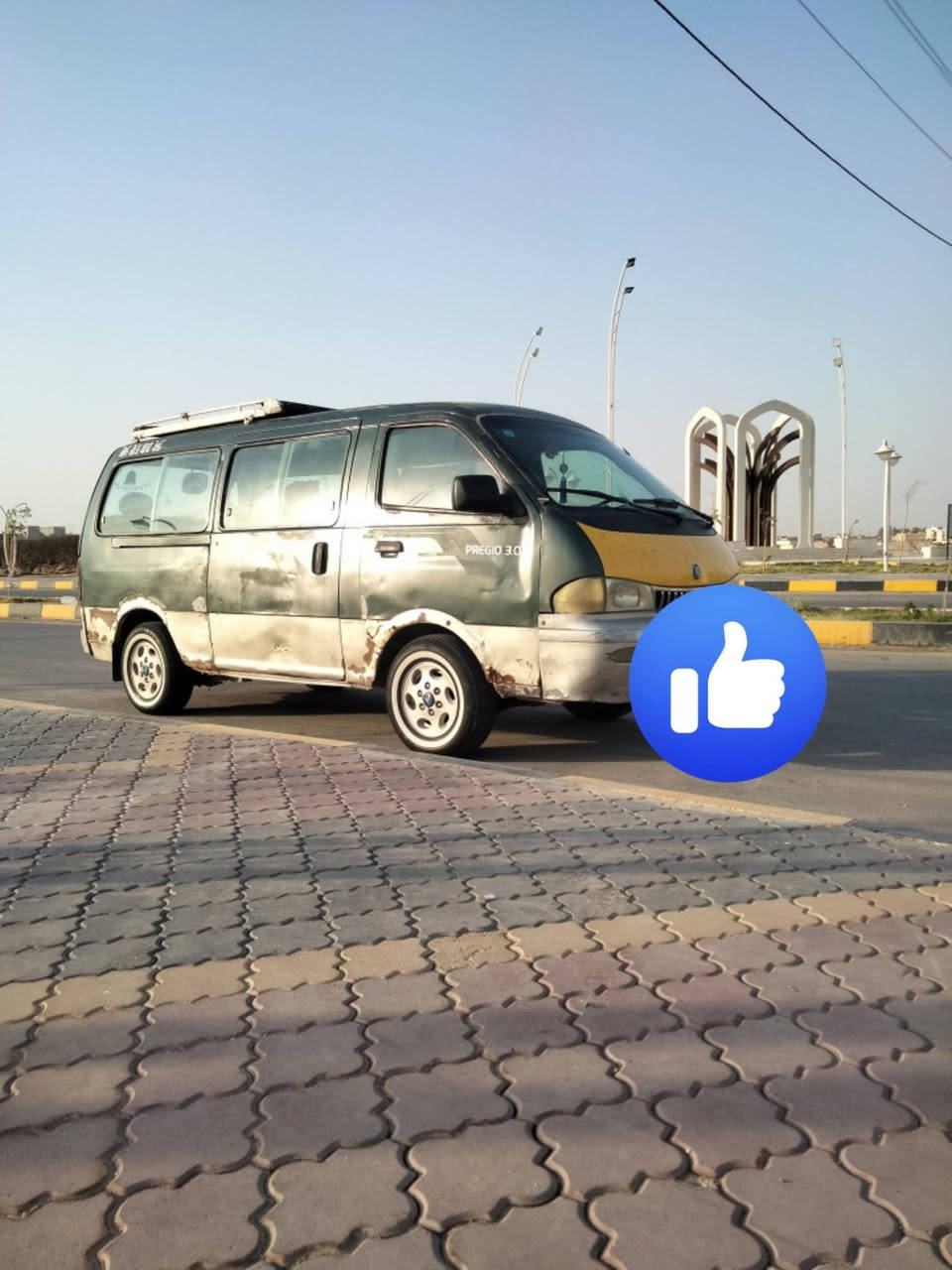 السلام عليكم سياره للبيع كيا بريزو موديل 2001 السنويه 2030 جير محرك غير من الله السعر 60 وبيها مجال المكان الناصريه جسر الحولي رقم التلفون ***********
