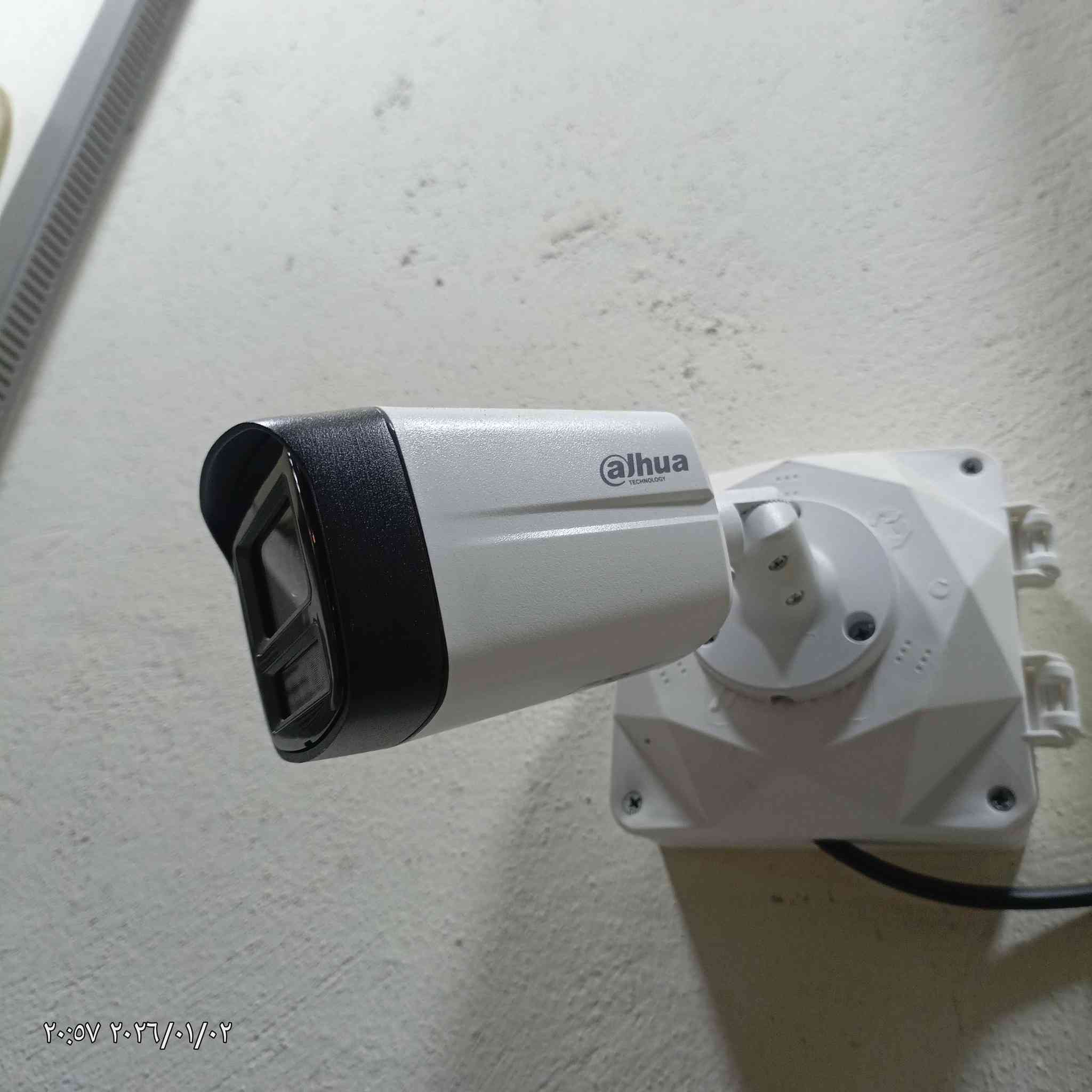 اللهم صل على محمد وال محمد 
تم بعون الله تجهيز و تنصيب  منظومة كامرات من  شركة دهوا بدقة 5 ميكا و بضمان سنة 
بوكسات للحماية من العبث و الظروف الجوية 
 تم ربط المنظومة عبر الانترنت و المشاهدة من الهاتف 
مكتب العدسة الحديثة
 لكامرات المراقبة و الانظمة الذكية 
تجهيز -نصب -صيانة -تأسيس 
*********** م.علي
