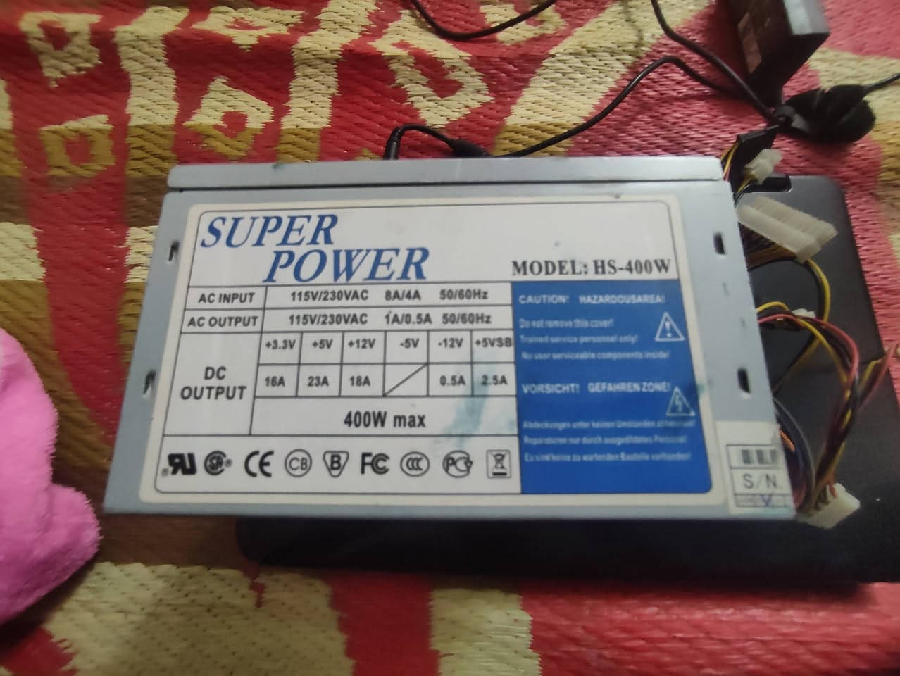 لابتوب المواصفات بصور 
بور سبلاي 400W
هارد HDD 160G 
مراوح 2 
مذر بورد ASROCK H61M-VS3 ما اعرف المعالج مالها شنو 
مذر بورد ZX-I945LM 
مذر برود FCGIGABYTE SP معالج Intel(R) Celeron(R) D CPU 3.06GHz 3.07 GHz
4 رام ddr3 4g
مراوس بكومبو مذربورد شعدك نزل


**إذا كنت صاحب هذا الإعلان وتريد حذفه لأي سبب، رجاءا أرسل رسالة إلى الدعم الفني**