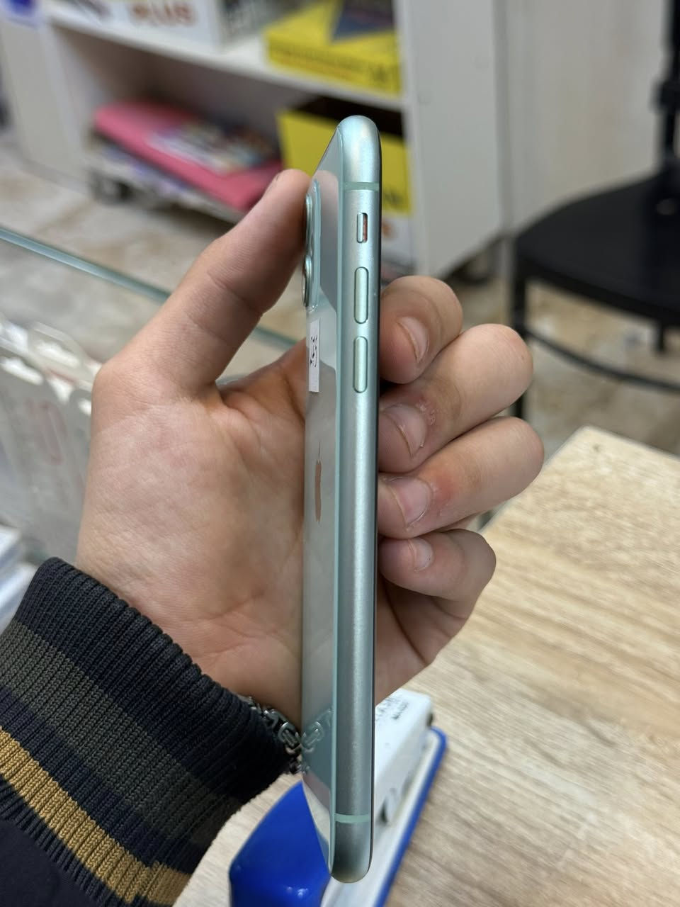 iPhone 📱 11
السلام عليكم إيفون 11 عادي الجهاز لوووك جديد بمعنى الكلمه بطاريه 92نموذج M ذاكرة128 الجهاز نضيف زلغه مابي السعر 275 وبي مجال بسيط مكاني بغداد ***********
