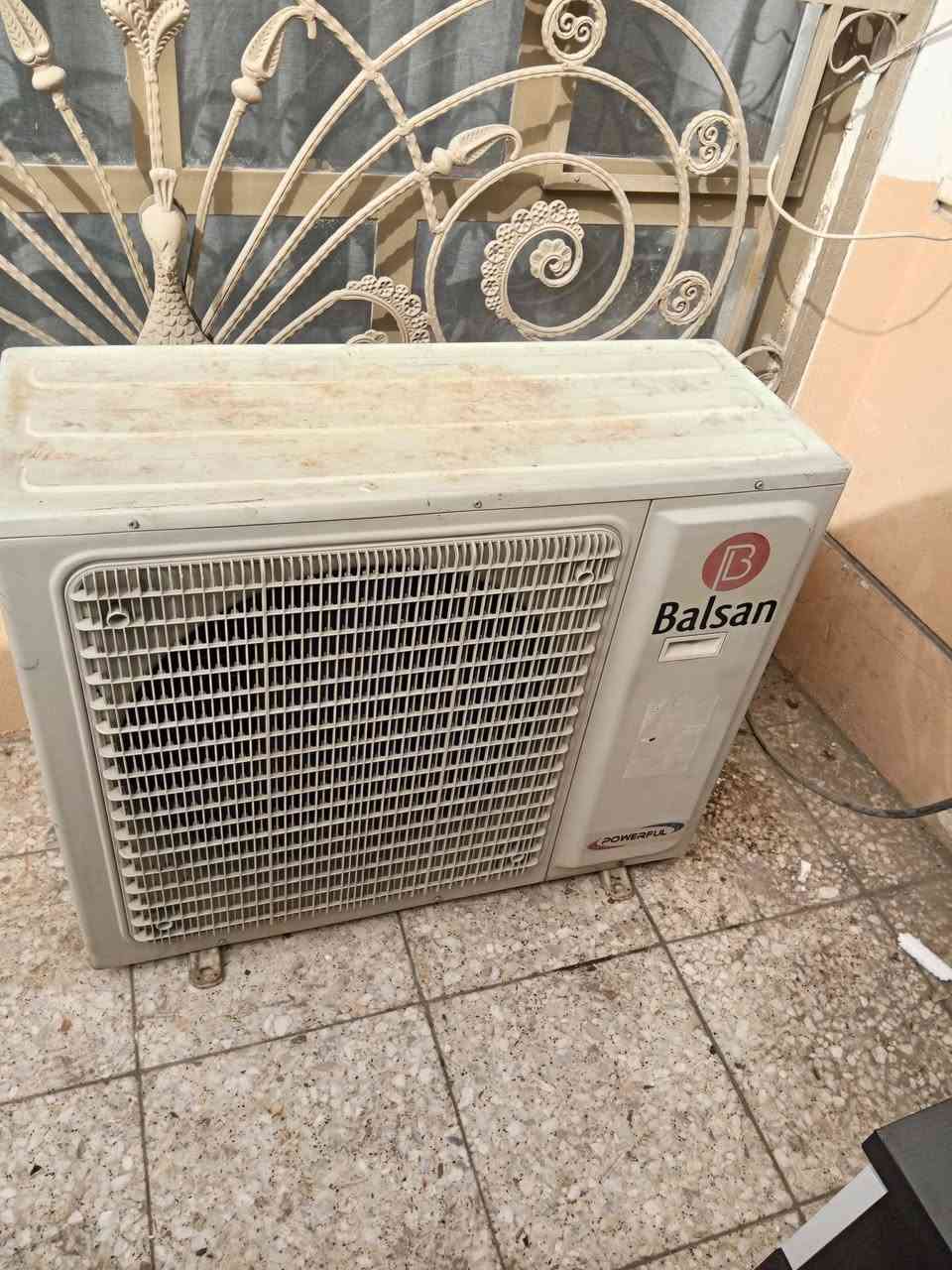 ضمن اعمالنا لهذا اليوم تم تنصيب سبالت عدد 3 نوع توست 2طن انفيرتر وسبلت كنتوري 3 طن نوع بلسان  مع الضمان في العمل 
نصب سبالت ❄️ صيانة ❄️ إدامة ❄️ تجهيز
       للاستفسار و الاتصال والمراسلة 📞
       *********** 
             🕛 يوجد واتساب 🕛
