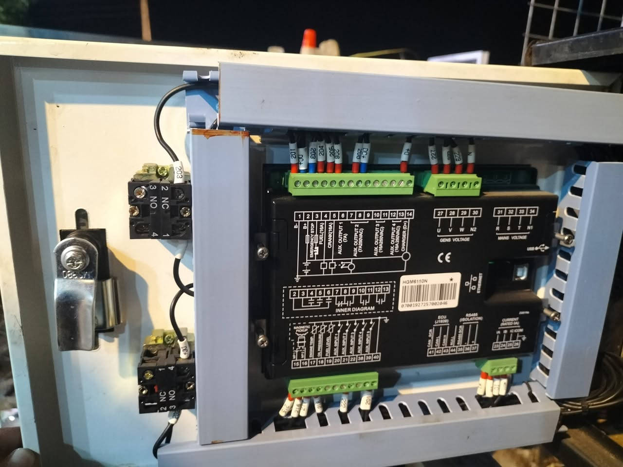 مولد جوندير امريكي 35 كيفي جديد خير من الله يعني 105 امبير مكان ديالى بعقوبة السعر 40 ورقه اوبي مجال 
الاتصال ***********
