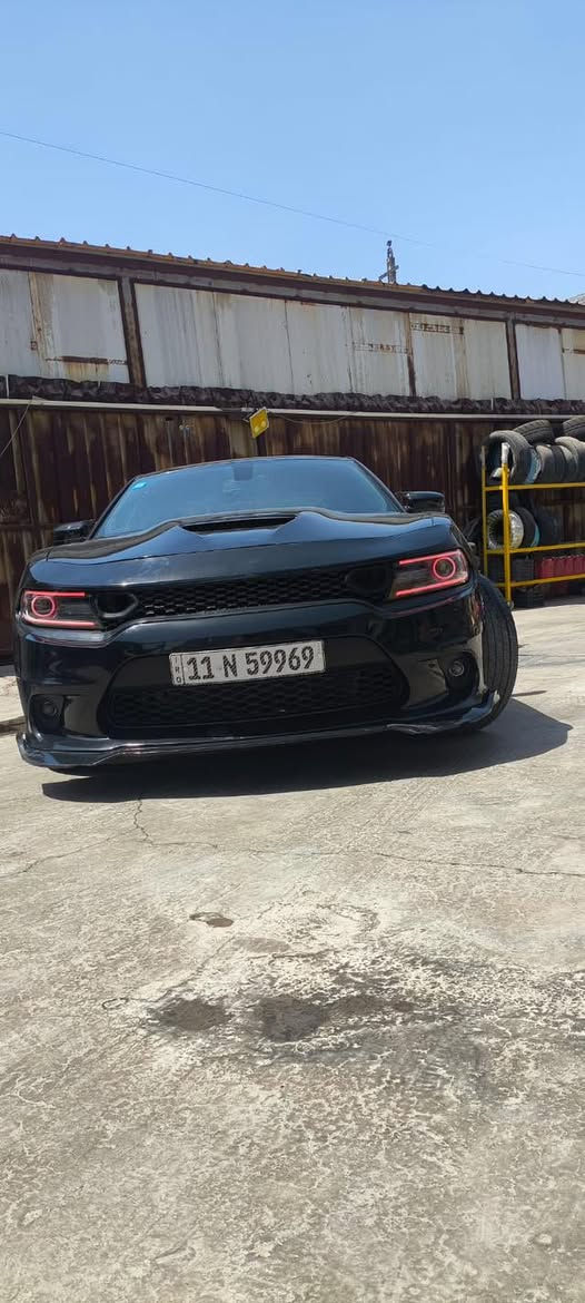 السلام عليكم جارجر Rt/2020 سوبر تراك باك
فول تزويد 
عليها تفريغ كامل هدرز 
بوابات بورله علي الوادي اكتف كزوز ريمونت  تريد صوت طرب تريدها خرسه 
ويل نجمه خسفه قويه تو سايز 
لد متغير سبحه 
عدسه عين الشيطان 
كت كامل SRT
كشنات حضن SRT احمر كنتاره واسود جلد 
ماشيه 70 ميل حقيقي الحادث مال امريكا موضح بالصور
وبالعراق قبق جنطه مبدل بلادي 
السياره جاهزه 100بل 100
مستعجل عالبيع 
السعر 190 
الرقم /***********
العنوان/بغداد البلديات
