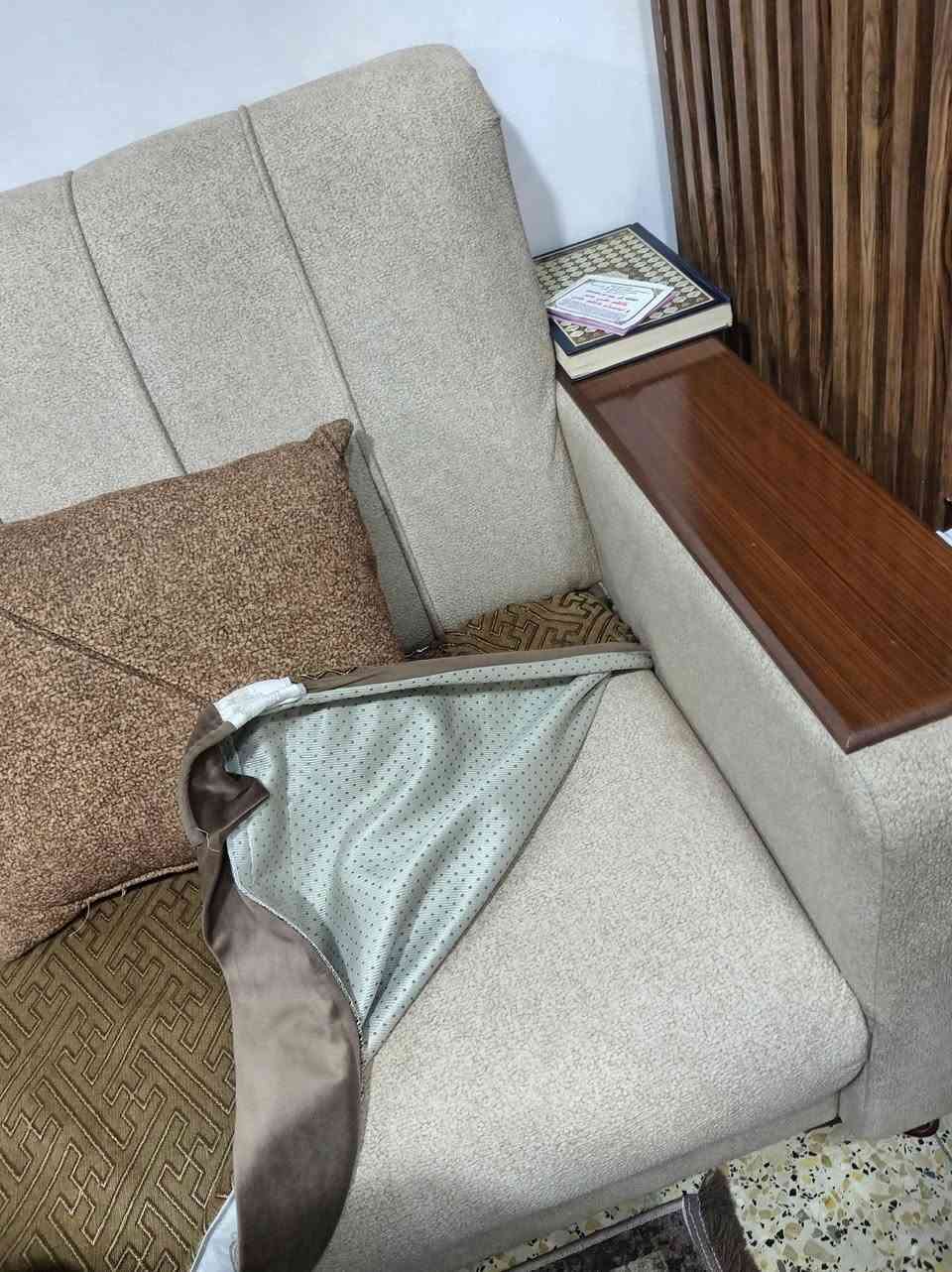 للبيع عنوان بغداد مدينه الصدر جديد تكمه


**إذا كنت صاحب هذا الإعلان وتريد حذفه لأي سبب، رجاءا أرسل رسالة إلى الدعم الفني**