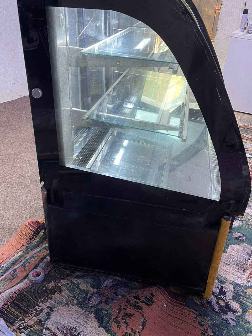 عارضه مال كيك ثلاث طوابق شرط لشغل باله مال كويت لعنوان بصره لتصال على لواتساب ***********
