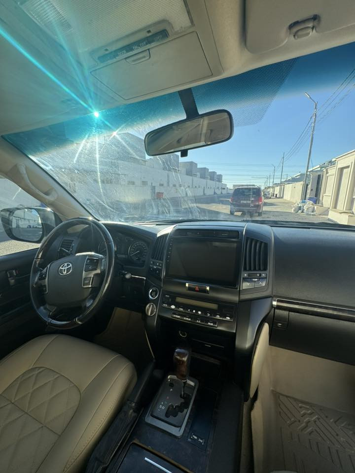 سلام عليكم

لاندكروز 2011 

رقم بغداد باسمي

6سلندر حجم مكينه 4000

ماشيه 298 الف 

فول مواصفات

مكاني نجف 

مكفوله من الضربه والصبغ والتبديل فقط بارد مكانين كلش قليل وشخط بالباب الخلفي 

كيرمكينه خير مكفول
 
***********
