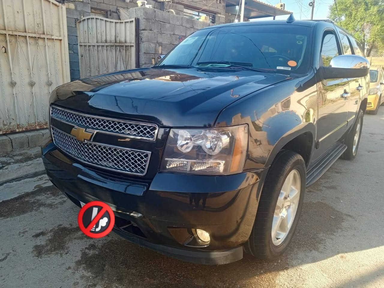 السلام عليكم تاهو 2008LtZادوات
مكينه وكير خير من الله +تبريد تدفئة شغاله 
الكشنات منفصله +فتحه قماره+ مكفوله من القص  
السعر 90وبيه مجال حك الجية 
العنوان بغداد 
للاستفسار خاص  بيع فقط غير قابل للمراوس ***********
