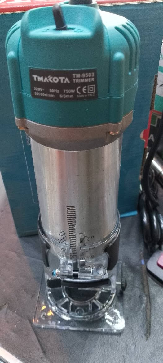 باله جديد غير مستخدم
فريزه   باله   حجم كبير   قياس عالي  و سرعه عالي
                جماعه
( نجارين / وحدادين /   نقشات / المنيوم /  pvc )
 
مع ملحقات  و استاند   و بلاستك تفريخ تراب وشوائب 

عرض خاص  كل هاذا    
       {   45 الف  } 
توصيل كافت محافظات العراق


**إذا كنت صاحب هذا الإعلان وتريد حذفه لأي سبب، رجاءا أرسل رسالة إلى الدعم الفني**