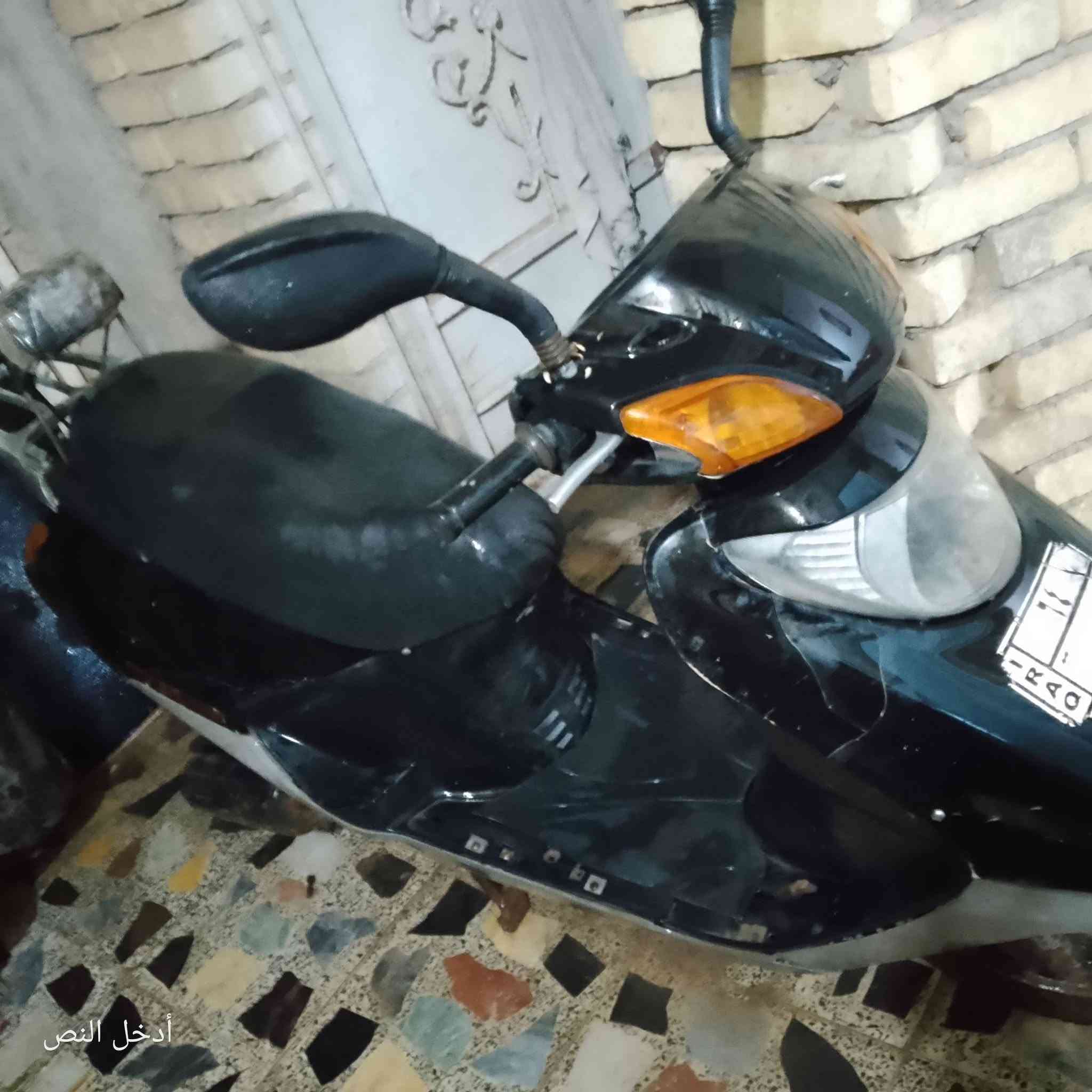 سلام عليكم دراجه سبيسي للبيع مكينه خير من الله بس بيها ‏‪مشكله الصالنصه طاكه ومن دوسلها متمشي سعرها 200 ‏‪***********‬‏
