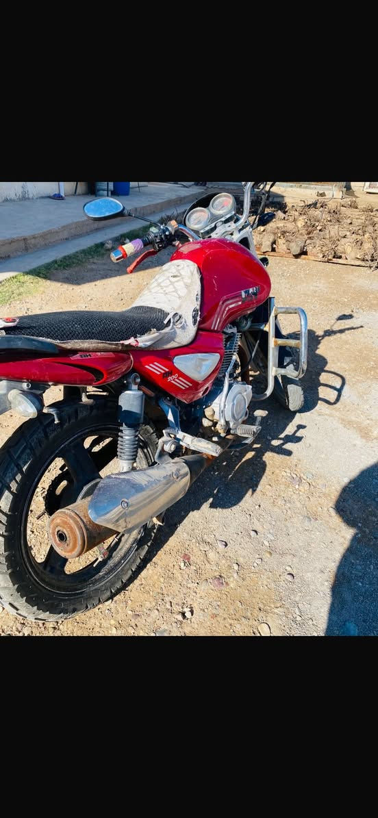 🔴 موطور للبيع

▪️ الموديل: 2017
▪️ المحرك: 200
▪️ الأوراق: كاملة 

📌 الموطور نضيف جدًا

📞 للاستفسار الاتصال:
‭0782 173 1073‬
