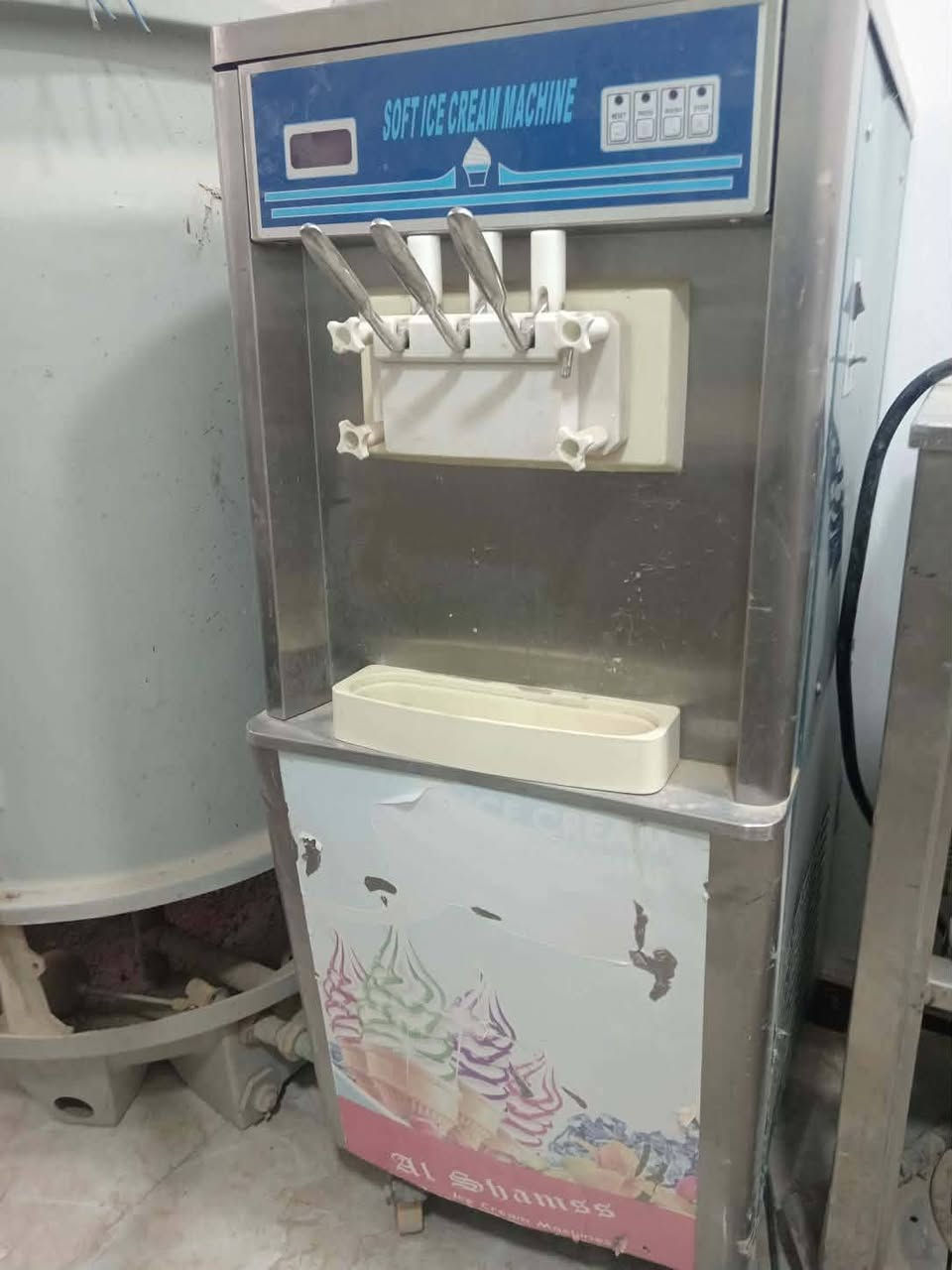 أدوات مرطبات كامله للبيع اي استفساراتصل ع رقم ***********
