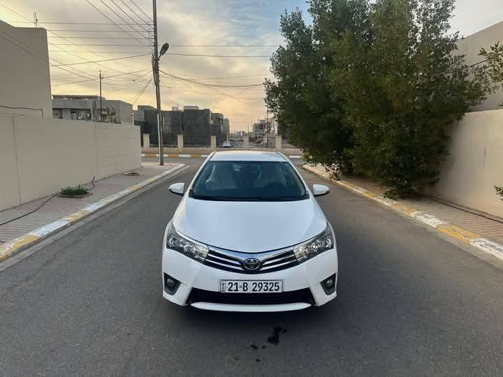 تويوتا كورلا 2014 خليجي بصمه محرك 2000 لون ابيض ثلجي رقم سليمانية اوربي (21) سنويه بسمي هزه جديده شرط التحويل....

السيارة بيها صبغ جاملغ خلفي جهة السكن وباب رش فقط والباقي مكفول... بدون دواخل بدون ايرباك سيارة جاهزة بدون اي نقص .... سيارة حلوه واحلى من الصور.....

محرك 4/2000 سلندر ..... محرك ما مفتوح ........

شرط محرك وكير وصدر وكهربائيات وتبريد وتدفئة

وتخم تاير سيارة جاهزة من كلشي ....

مواصفات فول بصمه وحساسات وبلاجكتورات

ومري شفط وشاشه وكامره ولدات وتحكمات وداخل صحراوي عدا السلايت وبعد بيها اهواي مواصفات ما يحتاج اذكرها .....السعر132 اتصال***********
