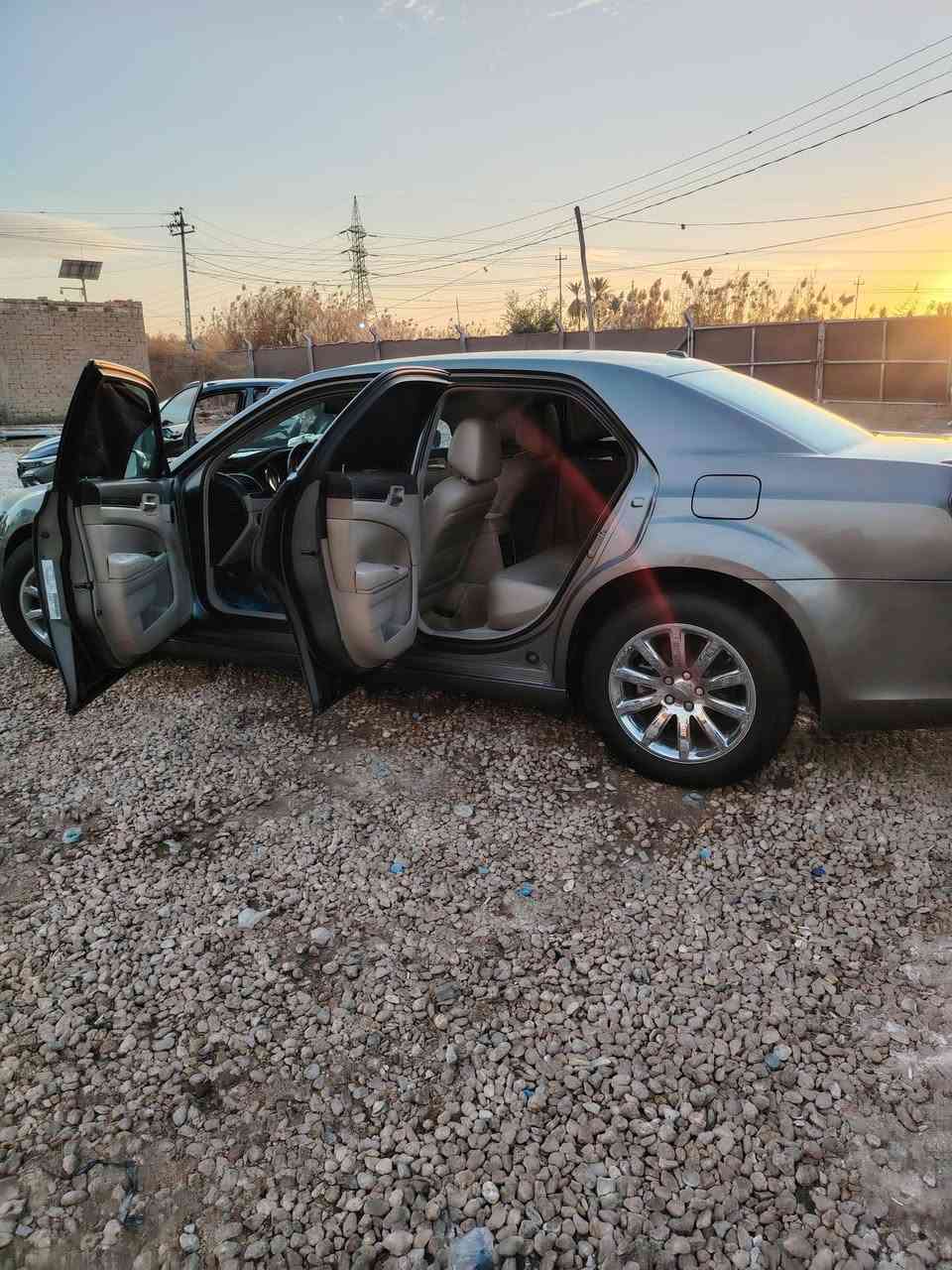 سلام عليكم اوباما موديل 2012 للبيع مكفولة من الصبغ و التبديل السيارة بيه باردات وفاتح الكازكيت   داخلة كلين فتح دعاميه اماميه كشنات جلد  كير طيارة شاشة جبيرة سيارة جديدة ما مشتغلة خط ماشيه ١٧٠ الف  وسونار السيارة موجود بالمنشور
مكان السياره بابل الشوملي
السعر ١٦٠ وبيه مجال
للاستفسار الاتصال على الرقم ***********
***********
او مراسلة الصفحة
