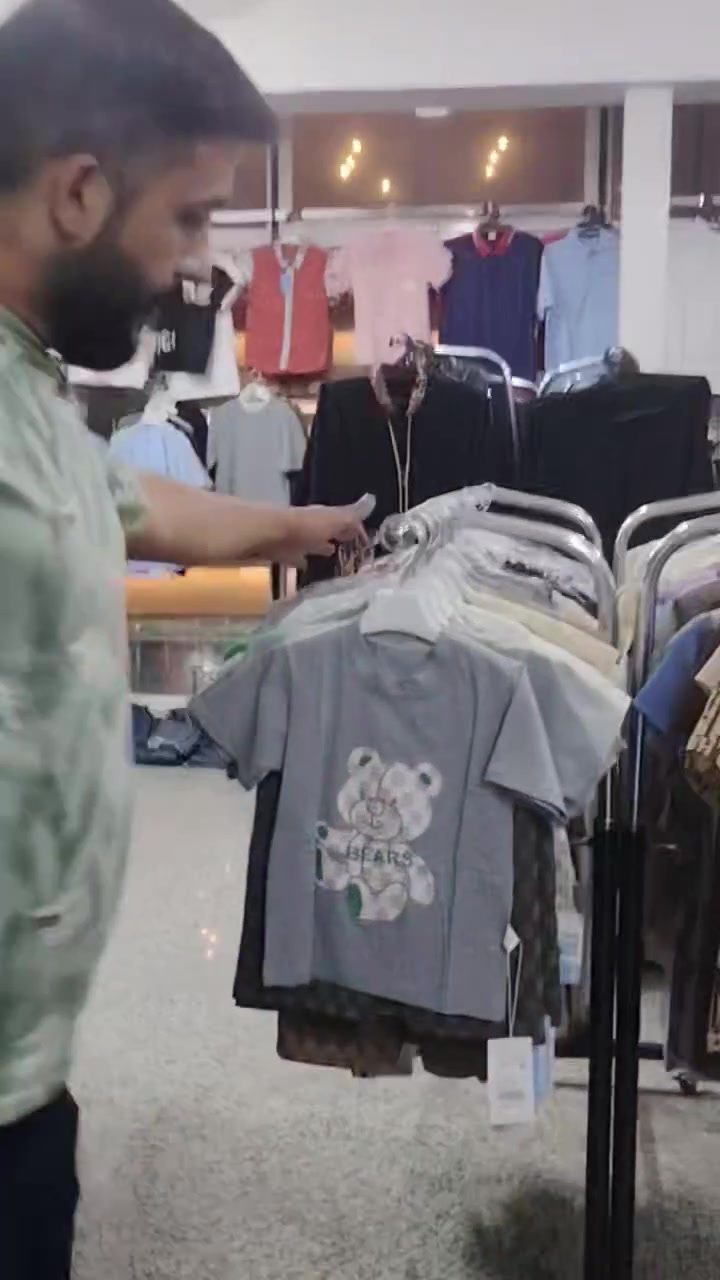 يا رزاق 😍 
#صيفي  
تشكيلة  تراك بيبي فوووووول 😉
والسعر مفاجأه 😎
تابعو للاخير الفيديو ☺️ 
 الوانها كلش حلو
الاسعار والتفاصيل داخل الفيديو 
موقعنة 📍
بغداد الكريعات قرب حسينية الجوادية
توصيل موجود بغداد ومحافظات
للحجز والاستفسار راسلو الصفحة
#ملابس  #مجمع #مجمع_الغدير #ملابس_نسائية 
#اكسبلور #فولو #فاشن #ترند #كلشي #مجمعات #تراك_ولادي #ملابس_نسائيه #foryoupage #مجمع_الغدير #ملابس #أجهزةمنزليةادوات_كهربائية


**إذا كنت صاحب هذا الإعلان وتريد حذفه لأي سبب، رجاءا أرسل رسالة إلى الدعم الفني**