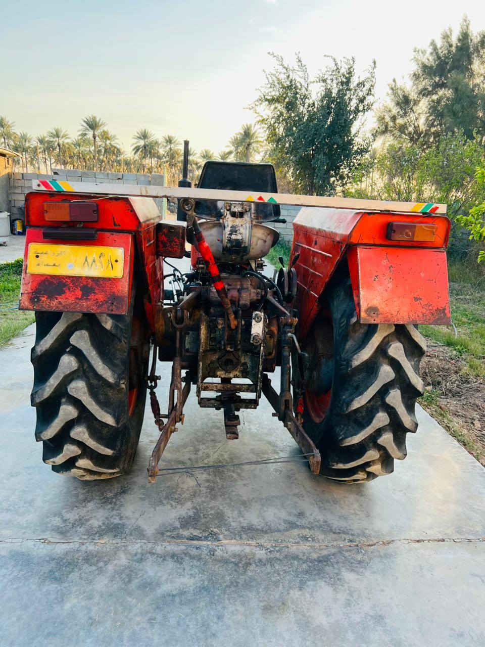 للبيع عنتر موديل 1990 مكينة جديدة اي نقص ما بيه ما مفتوح بيه برغي على وضع الشركة كير ومحرك واكسن وجهاز هودرليك مكفولات ثكالات امامي خلفي ستيرن باور نكرة سلف كهربائيات شركة مكينة خير من الله اي نقص ما بيه رقم وسنوية تحويل المكان بابل قرب الدولي السريع للاستفسار ***********
