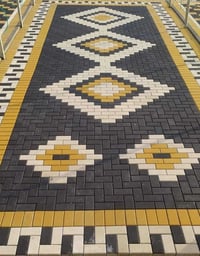 متوفر كادر عمل نشتغل انواع الارصفه شوارع حدائق مدارس دوائر   سعر (المت...