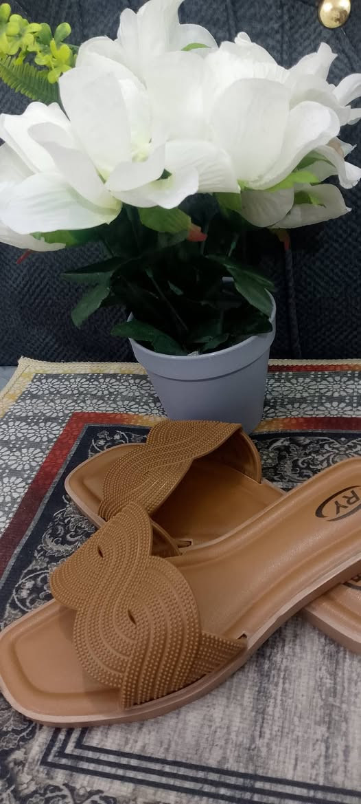مرحبا بنات توفر سليبرات نسائي ❤️🌹
سعر فقط ٤٠٠٠ 
قطعتين ٧ 
متوفر موديلين 
قياسات من ٣٧-٤١
متوفر. توصيل نجف محافضات 
للحجز تواصل خاص


**إذا كنت صاحب هذا الإعلان وتريد حذفه لأي سبب، رجاءا أرسل رسالة إلى الدعم الفني**