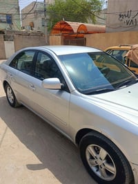 سوناتا • موديل ٩ • مكينة ٢٠٠٠