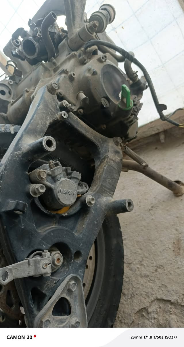 محرك كامل كلجات سلف تاير ويل محرك ناقصه فقط تجفيت مجفت غلط ***********
