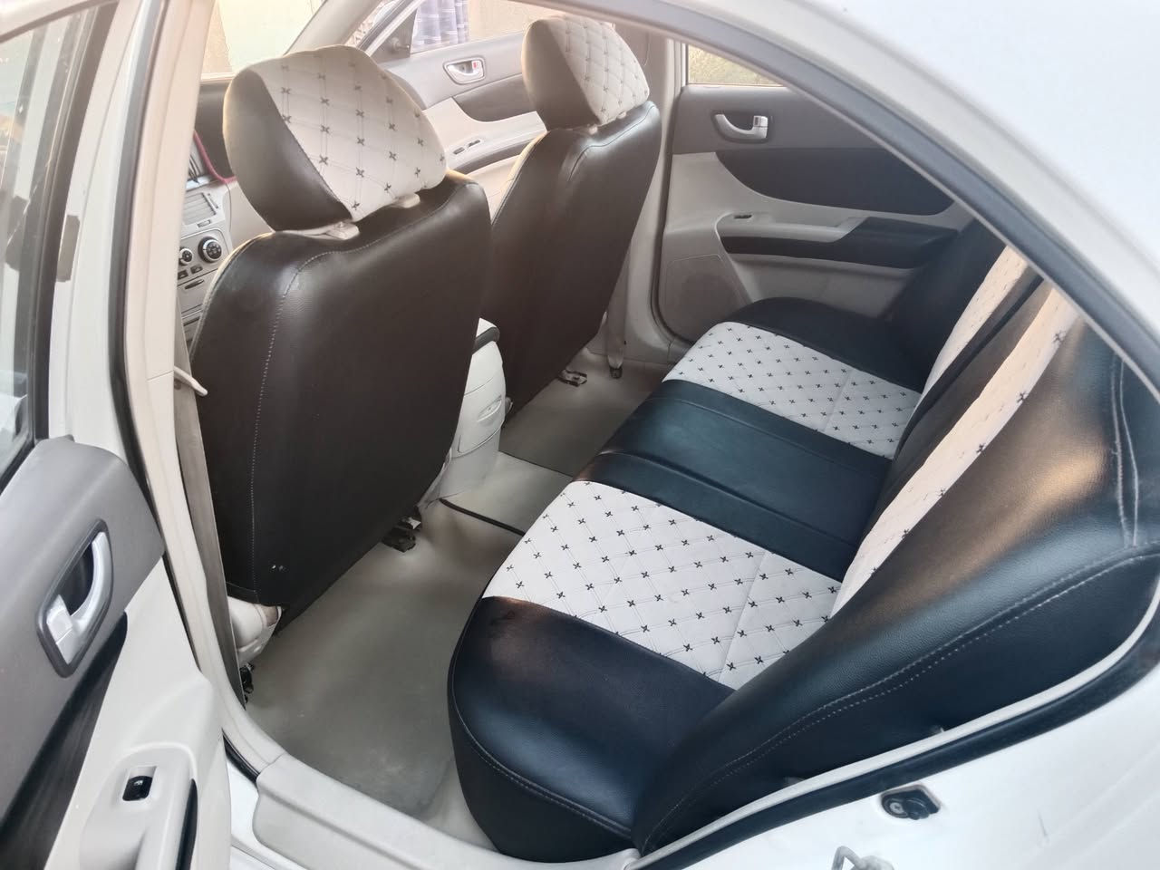 سوناتا 2008 بسمي رقم انكليزي 6 سلندر 330 السعر 110$ للبيع او مراوس مكان السيارة النجف 
***********
