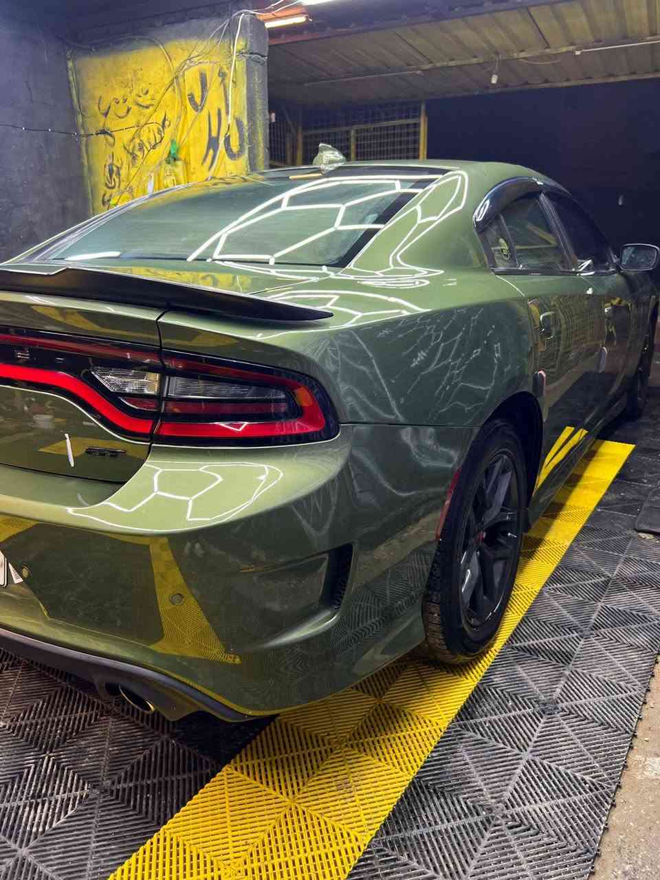 دوج جارجر 2021 جيتي رقم سليمانيه
لون زيتوني 
حادث جاملغ وبنيد ايرباك طاك
مكان السياره نجف
السعر 210 بي مجال
***********
الي يحب يتصل ☝️ ما متواجد ع لفيس
