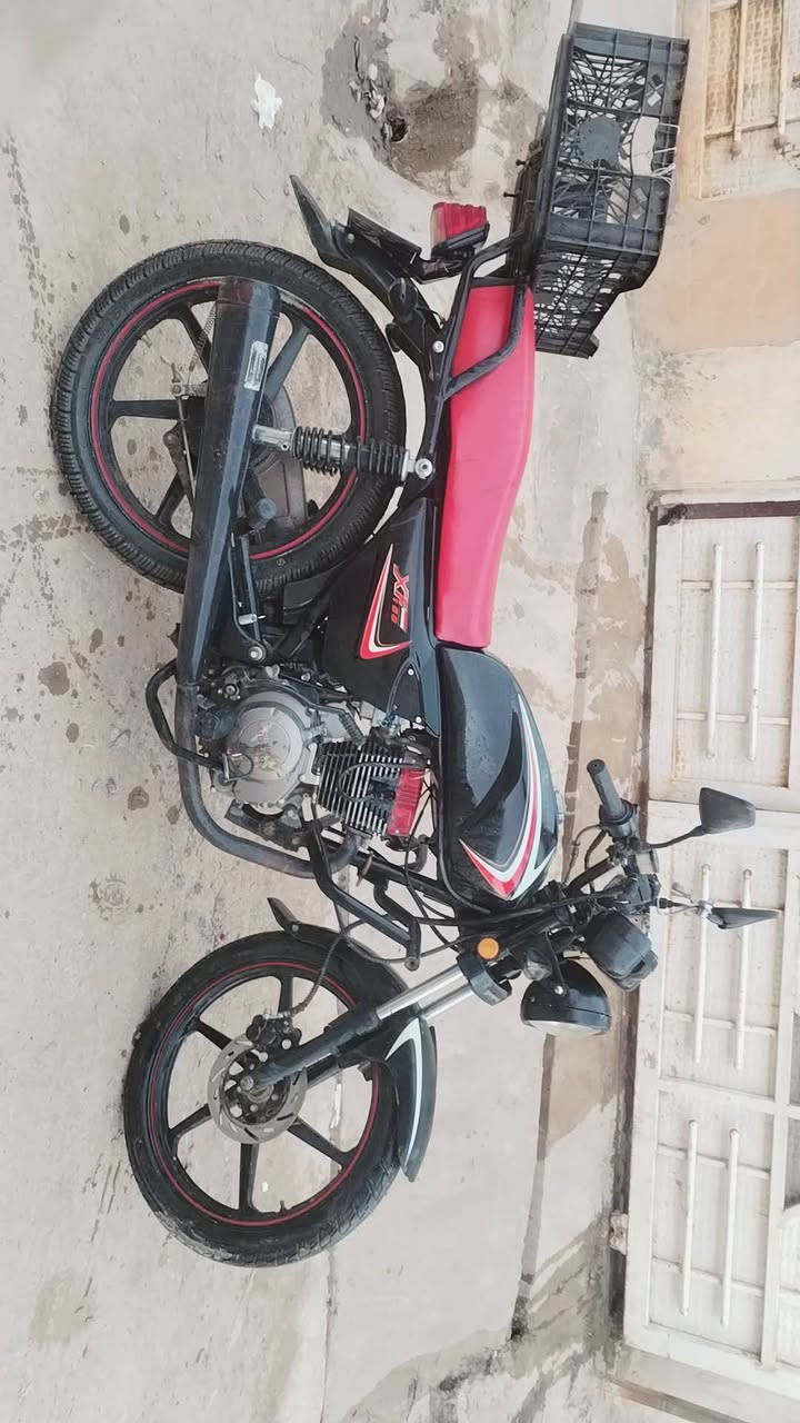 سلام عليكم دراجة شانك موديل 23مرقم سنويه ولوحات كفاله عامه للبيع تواصل ع رقم واتساب ***********
